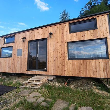 Tiny House Chvalcov Villa Dış mekan fotoğraf
