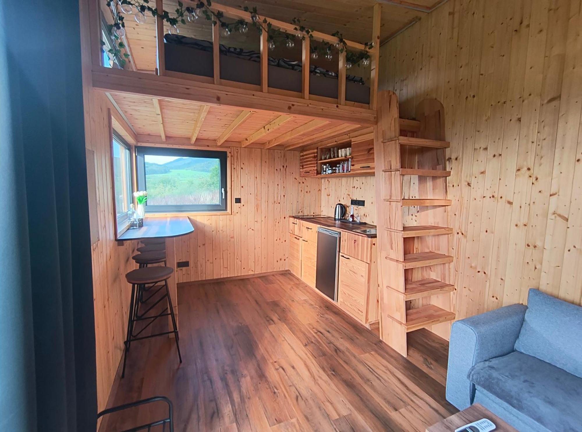 Tiny House Chvalcov Villa Dış mekan fotoğraf