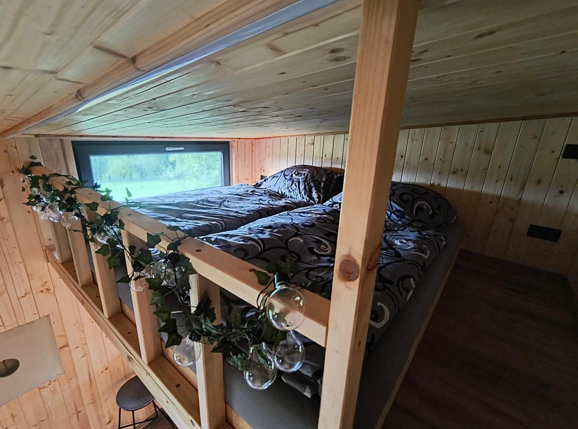 Tiny House Chvalcov Villa Dış mekan fotoğraf